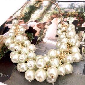 [zara] ivory chunky pearl bubble necklace